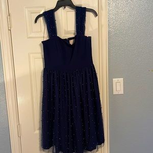 GAL MEETS GLAM SIZE 4 LIKE NEW